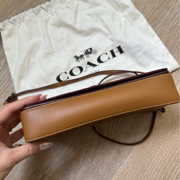 Gently Worn Coach Dinky Crossbody in Camel - Picture 5 of 15